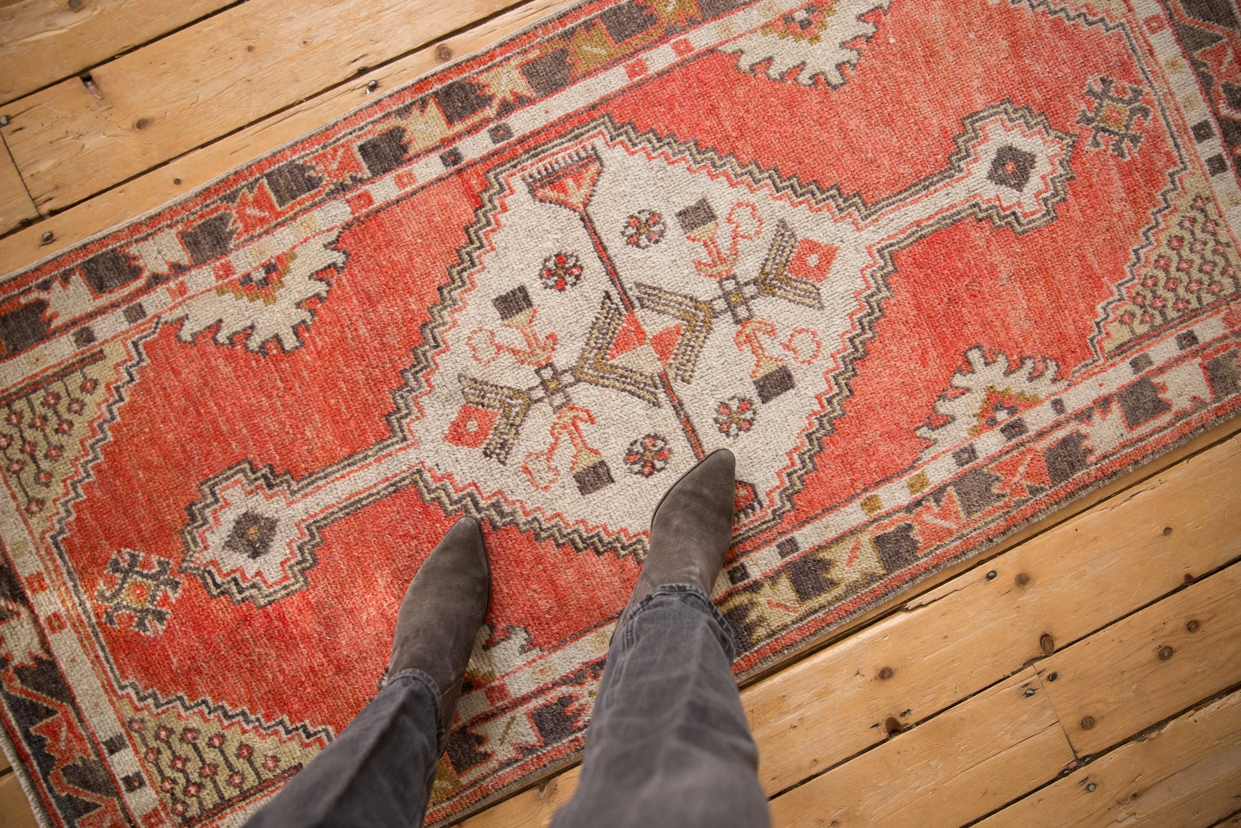 2.5x5.5 Vintage Distressed Oushak Rug Runner