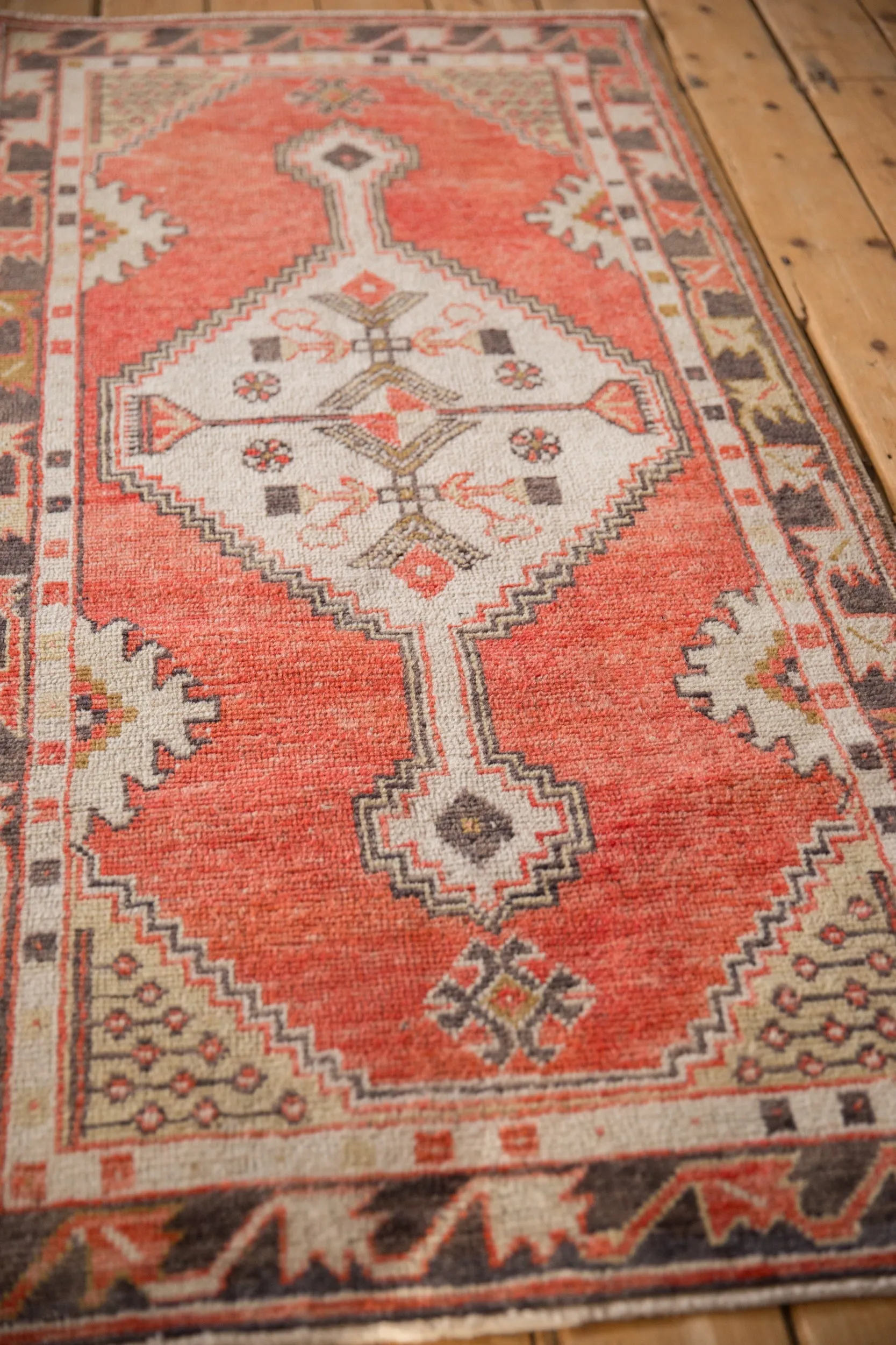 2.5x5.5 Vintage Distressed Oushak Rug Runner