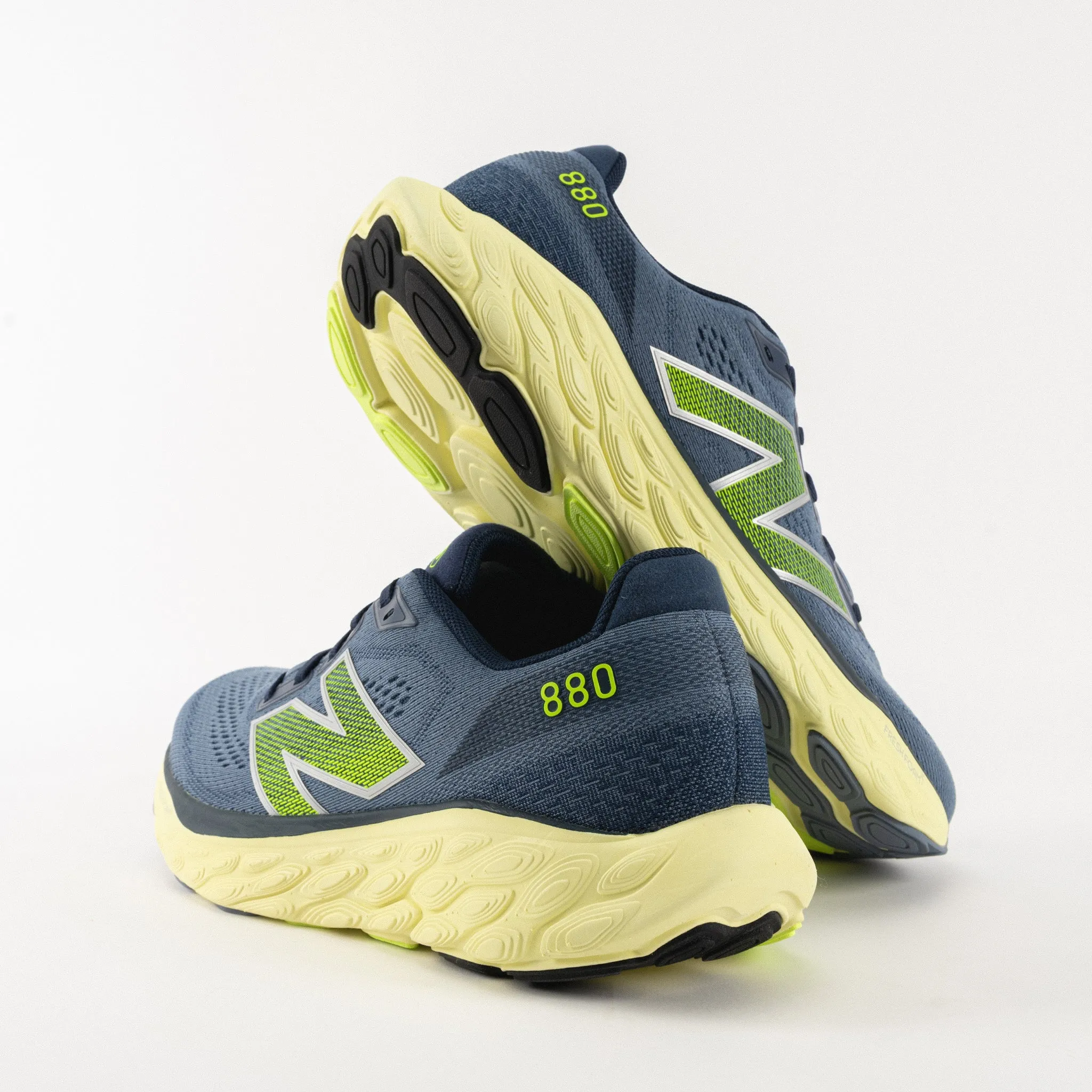 880 V14 - ARCTIC GRAY - MESH
