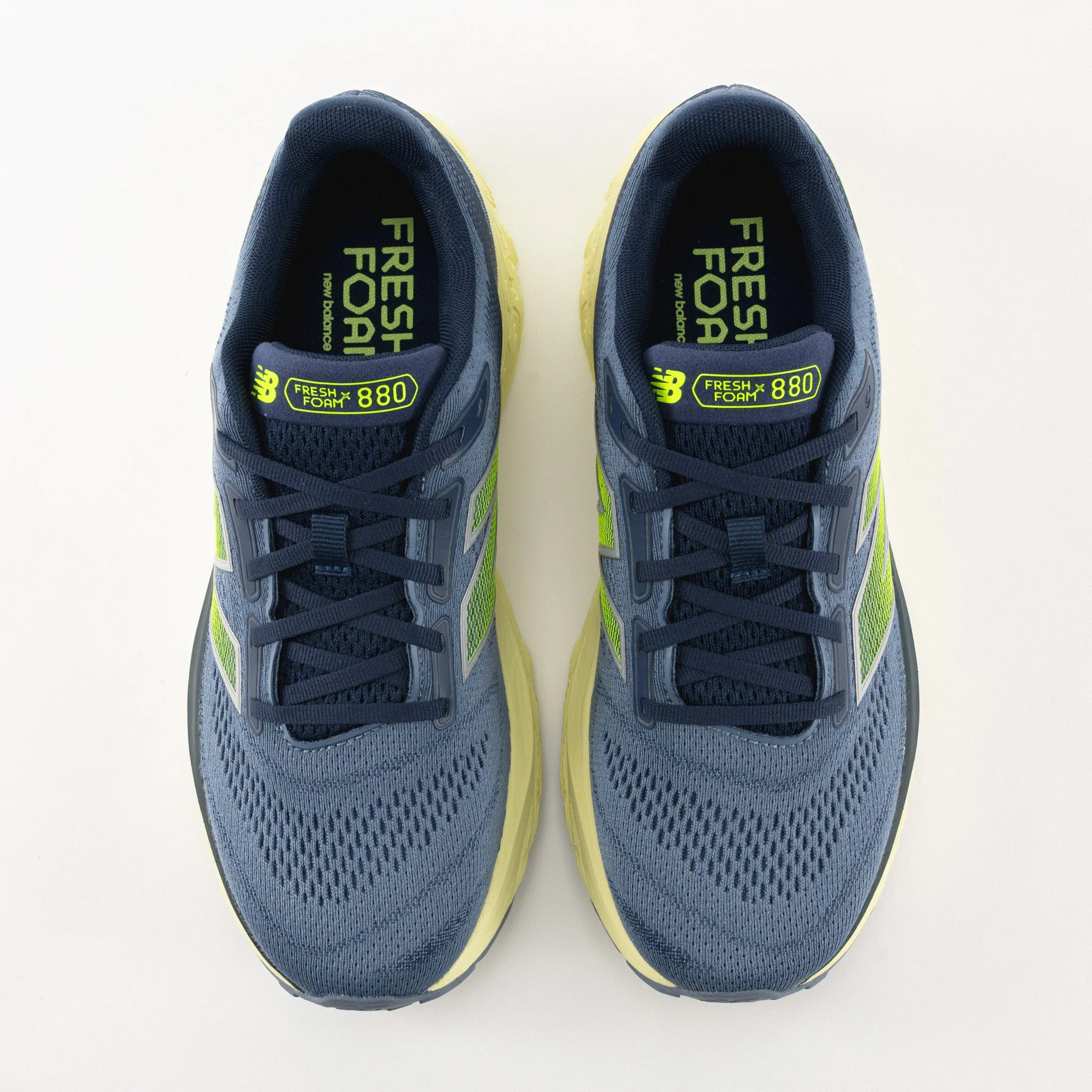880 V14 - ARCTIC GRAY - MESH
