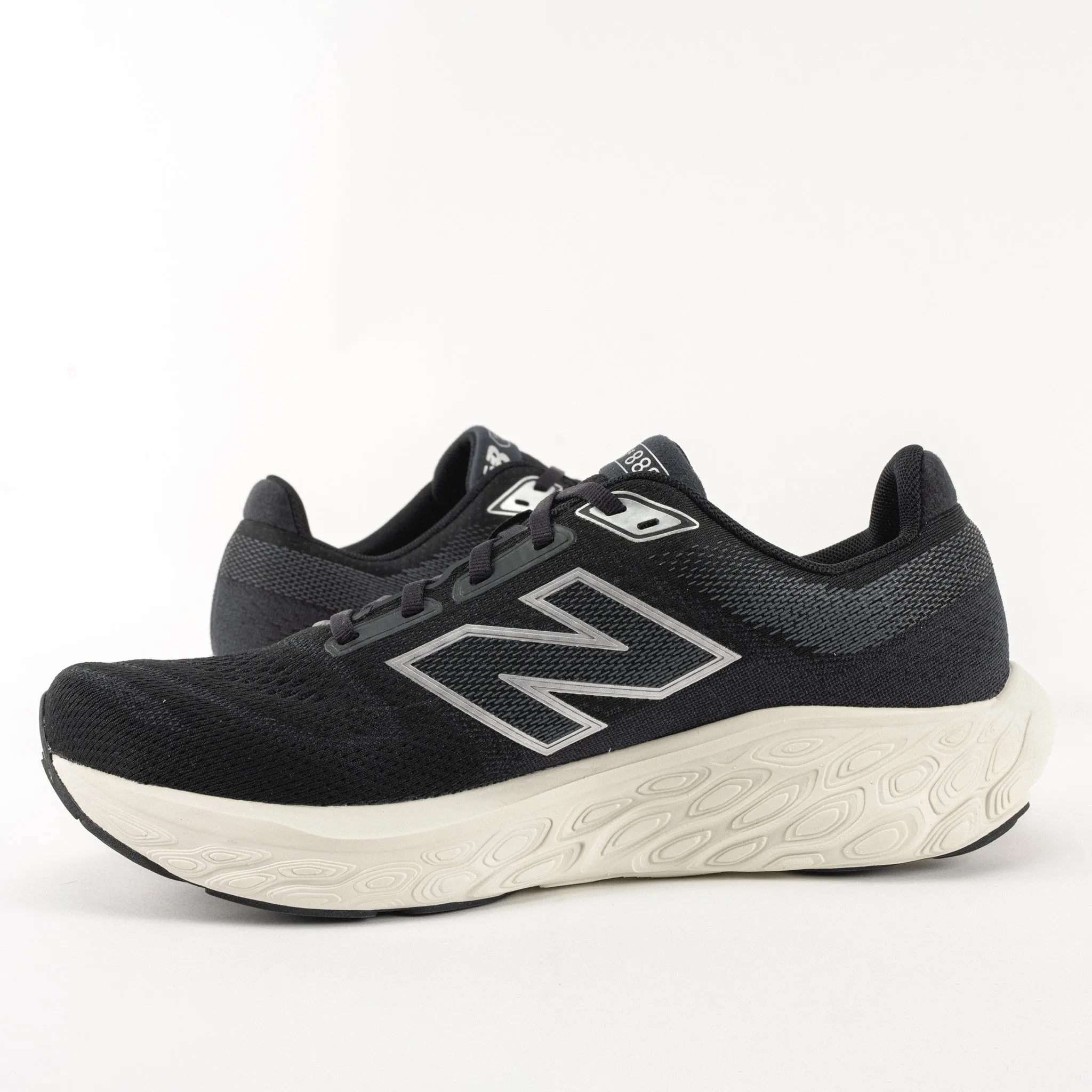 880 V14 - BLACK - MESH
