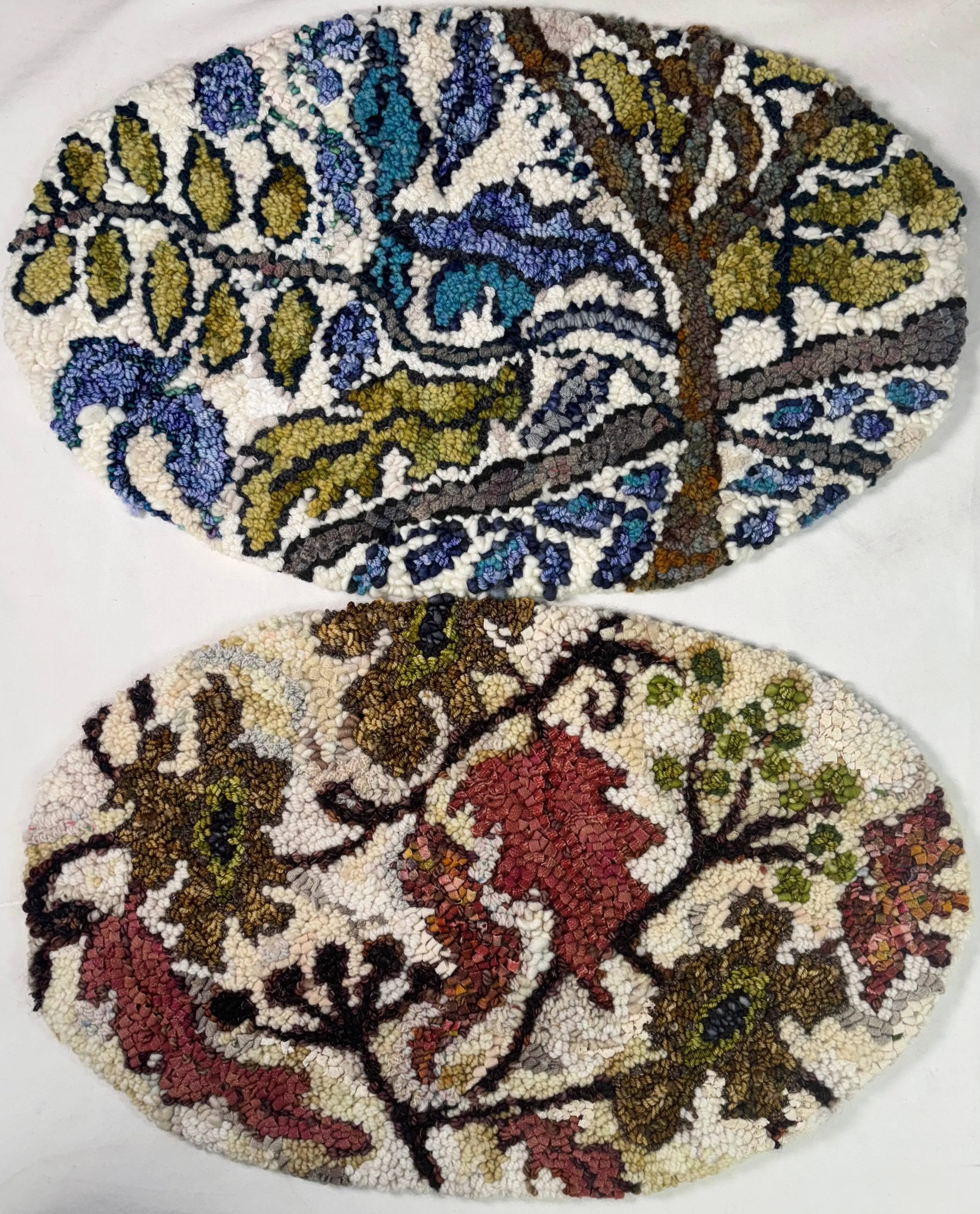 Anemone & The Blue Vine  - Tray Rugs 12" x 19.5" Rounded Oval Table Mat