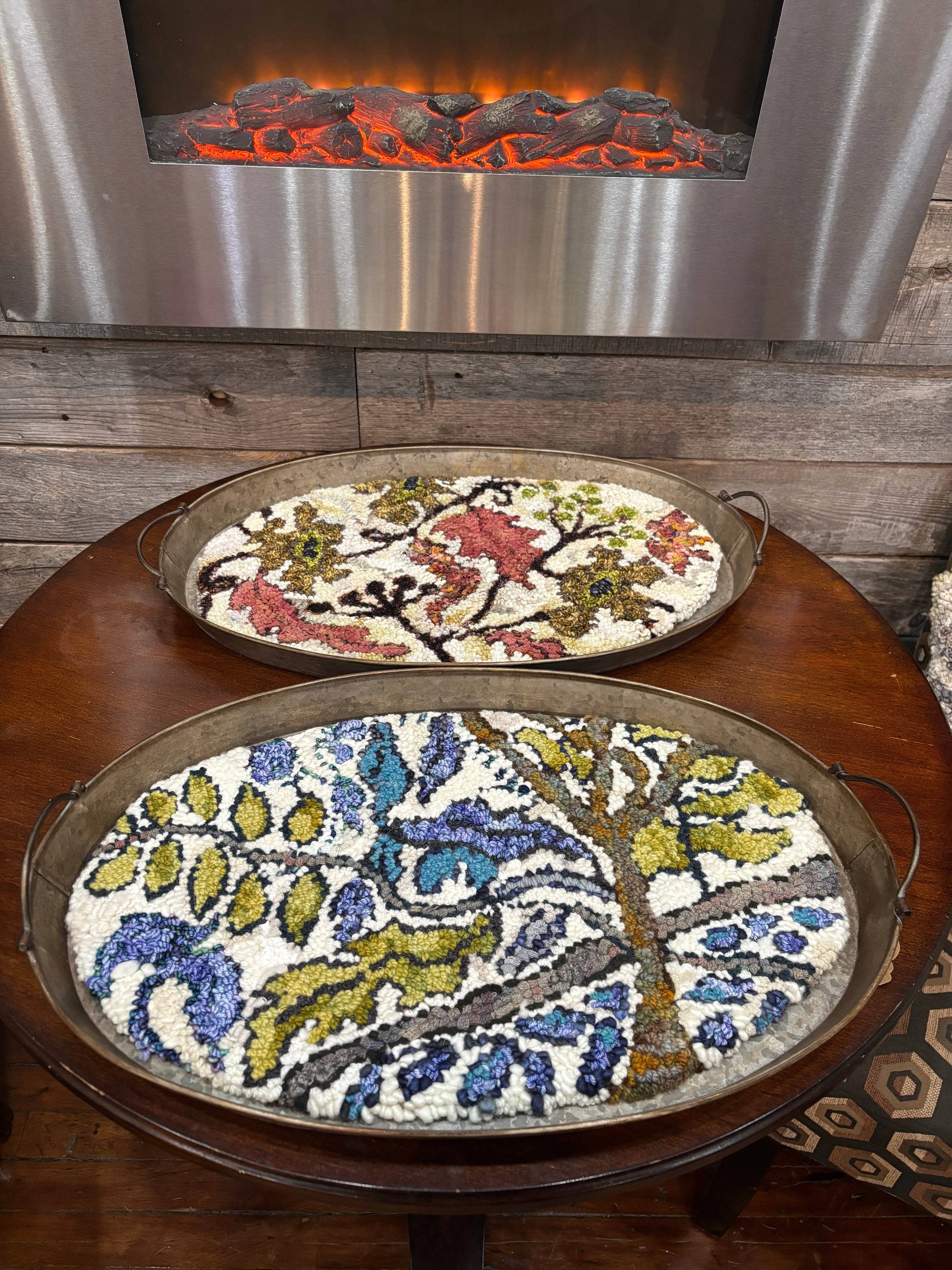 Anemone & The Blue Vine  - Tray Rugs 12" x 19.5" Rounded Oval Table Mat