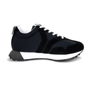Bold Runner Black Women