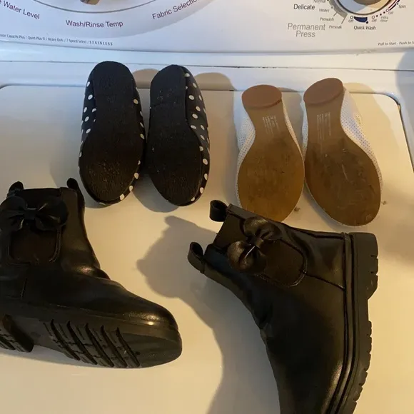 COPY - Back to school &amp; Bundle of little Girls shoes all in pre loves condition…