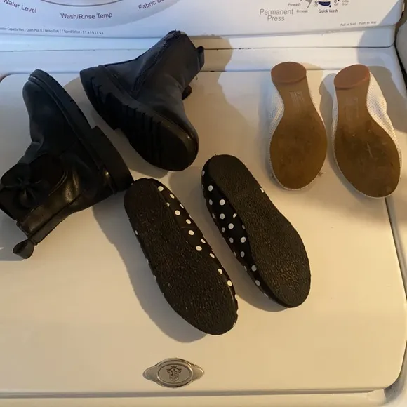 COPY - Back to school &amp; Bundle of little Girls shoes all in pre loves condition…