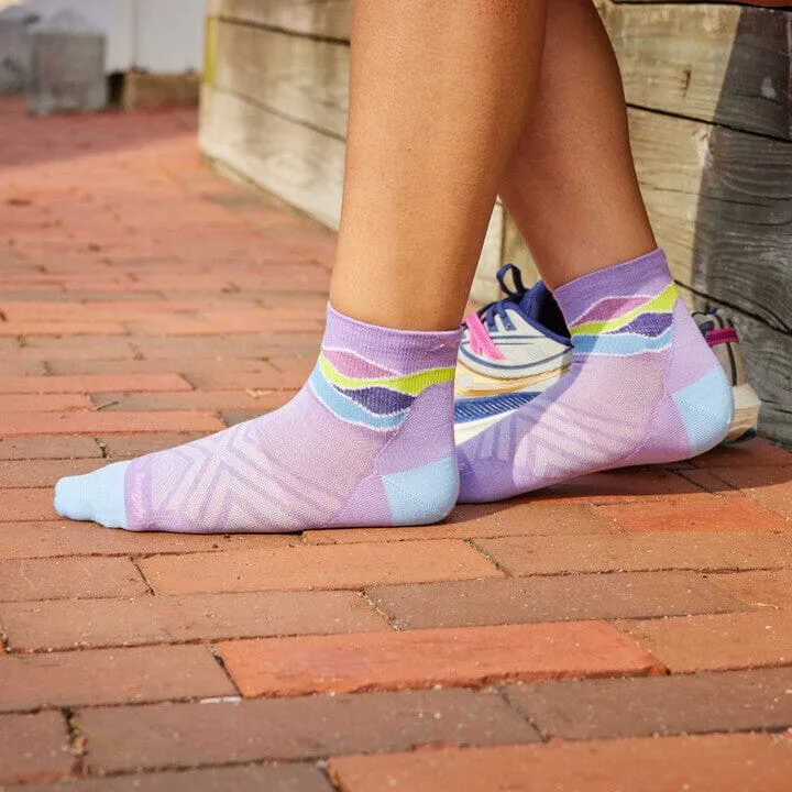 DARN TOUGH RUN QUARTER NO CUSHION ULTRA-LIGHTWEIGHT RUNNING SOCK WOMEN'S