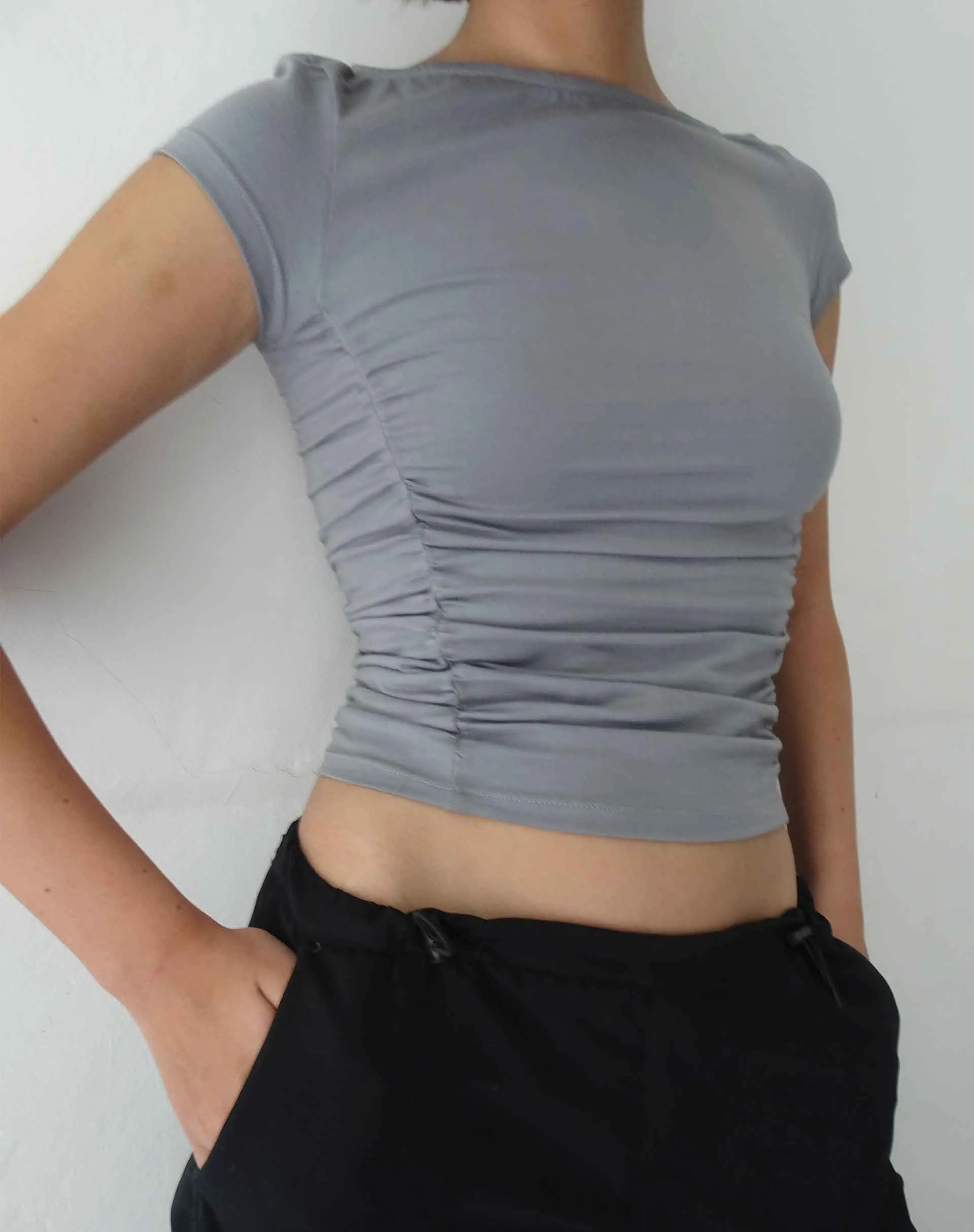 GRAE TOP GREY