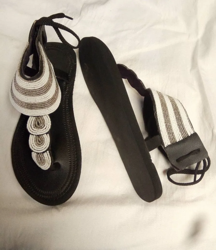 Handmade African Beaded Sandals/Authentic Maasai-Style Leather Flip-Flops Women/Boho Beach Sandals/Comfortable Summer Sandal African Gifts