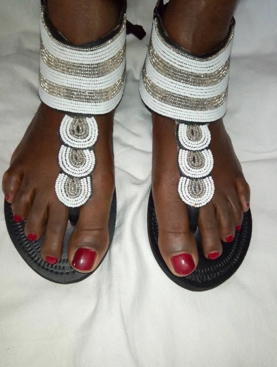 Handmade African Beaded Sandals/Authentic Maasai-Style Leather Flip-Flops Women/Boho Beach Sandals/Comfortable Summer Sandal African Gifts