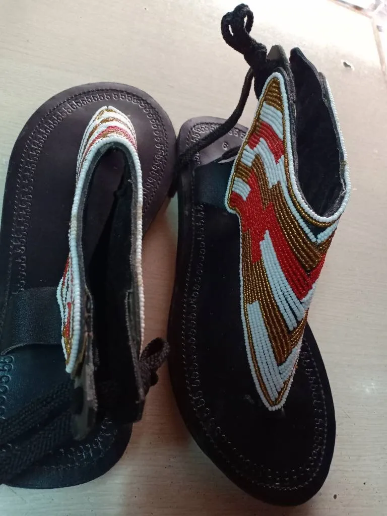 Handmade African Beaded Sandals/Authentic Maasai-Style Leather Flip-Flops Women/Boho Beach Sandals/Comfortable Summer Sandal African Gifts