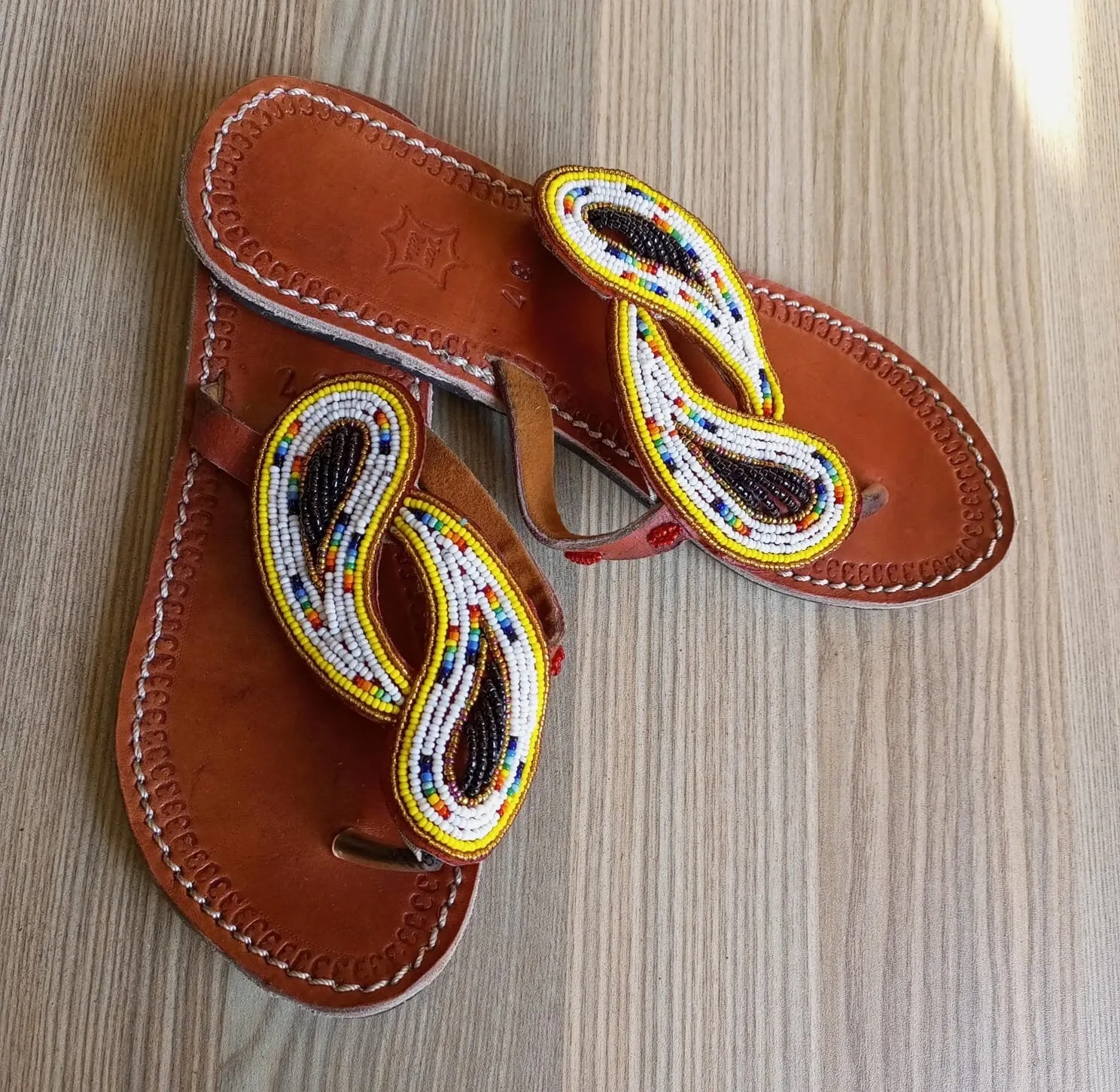 Handmade African Beaded Sandals/Authentic Maasai-Style Leather Flip-Flops Women/Boho Beach Sandals/Comfortable Summer Sandal African Gifts