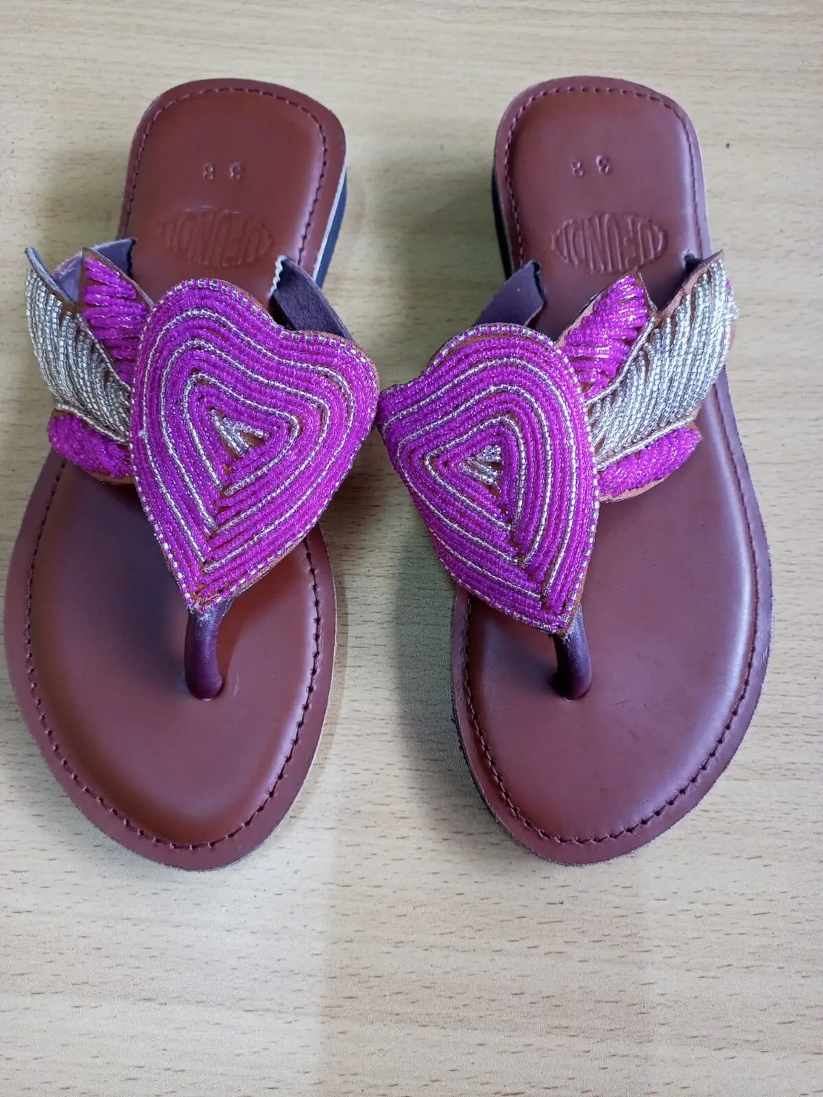 Handmade African Beaded Sandals/Authentic Maasai-Style Leather Flip-Flops Women/Boho Beach Sandals/Comfortable Summer Sandal African Gifts