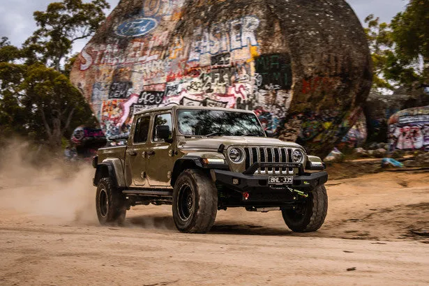 Ironman 4x4 - Raid Series Front Bumper - JL Wrangler / JT Gladiator and JK Wrangler