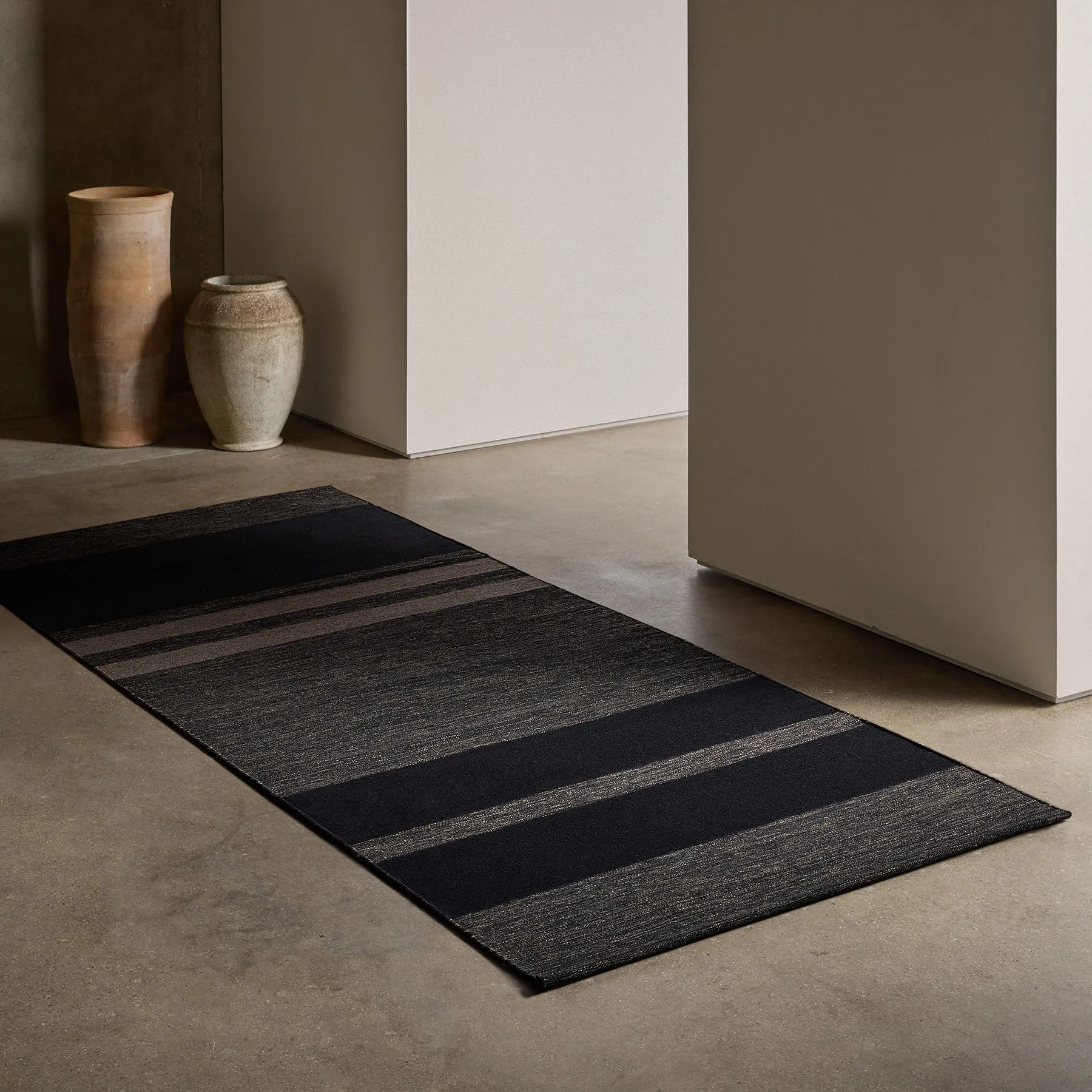 Multi Stripe Runner - Black Marle/Black/Flint