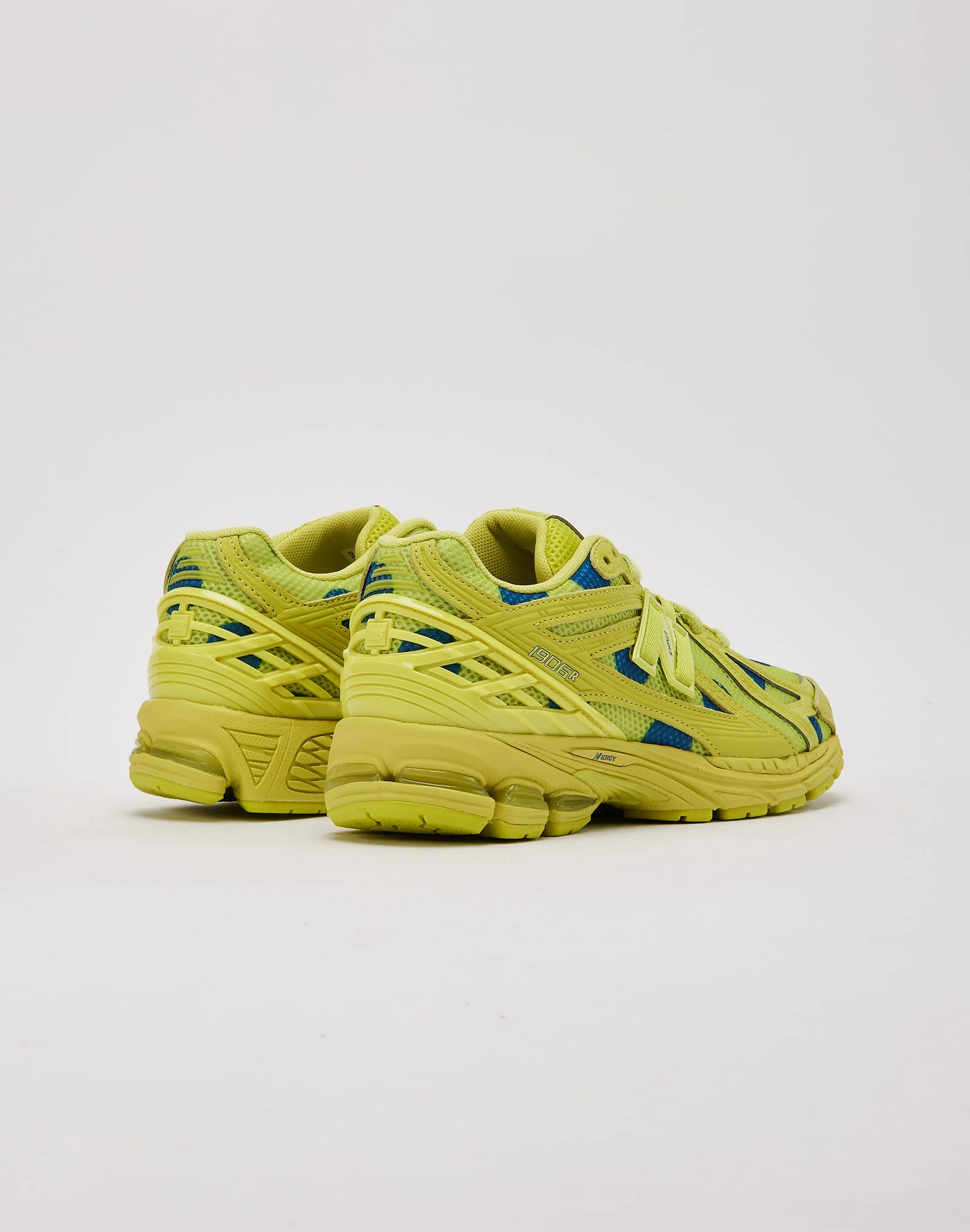 New Balance 1906R Grade-School