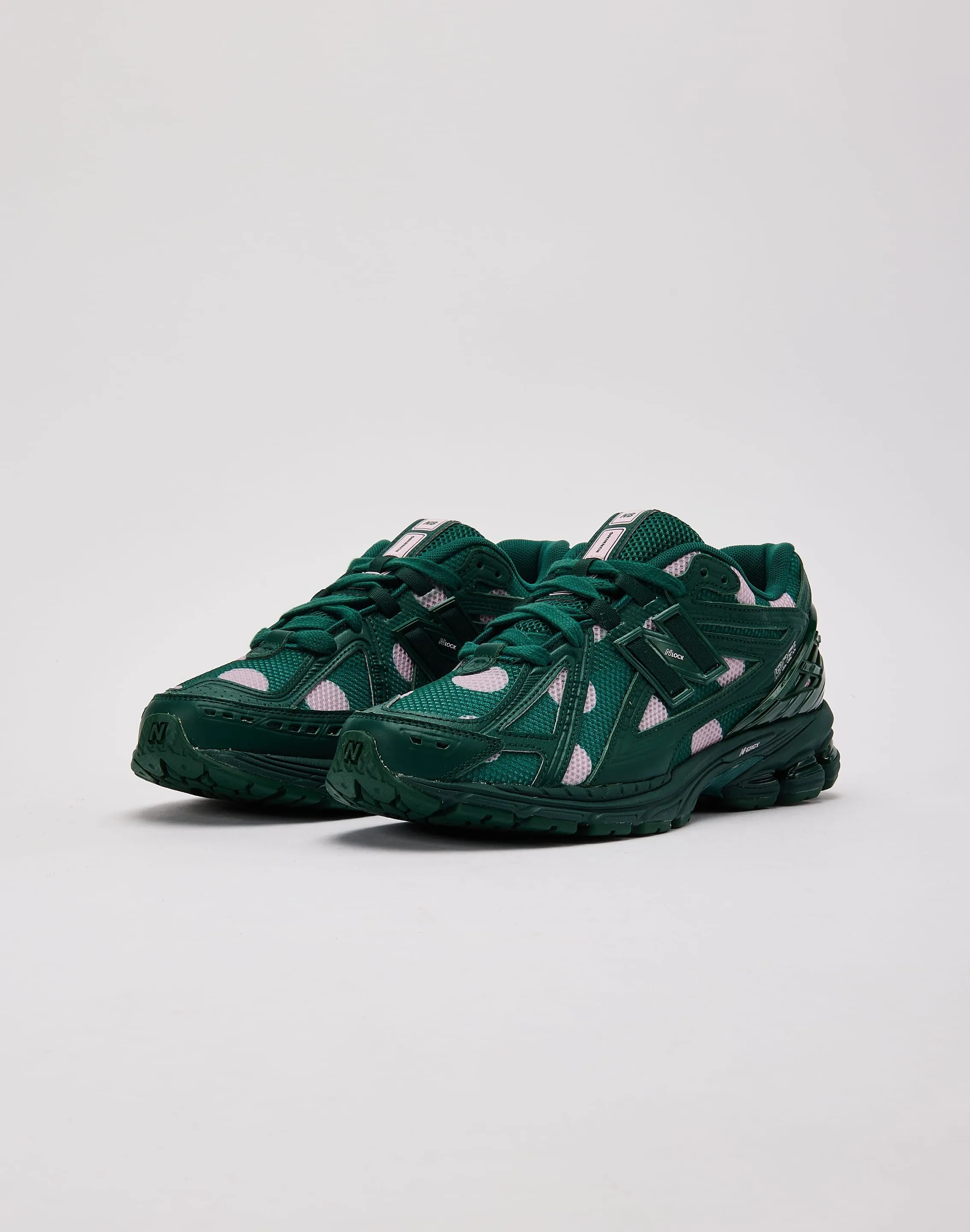 New Balance 1906R