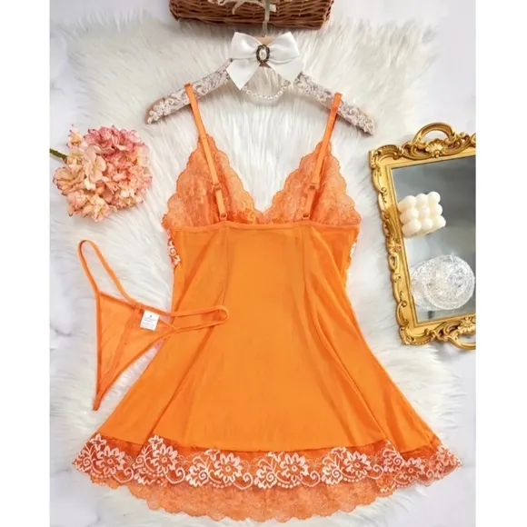 NEW💥 Sexy Orange Lace Lingerie Set W/Thong, Ect. Gift Bag 💝