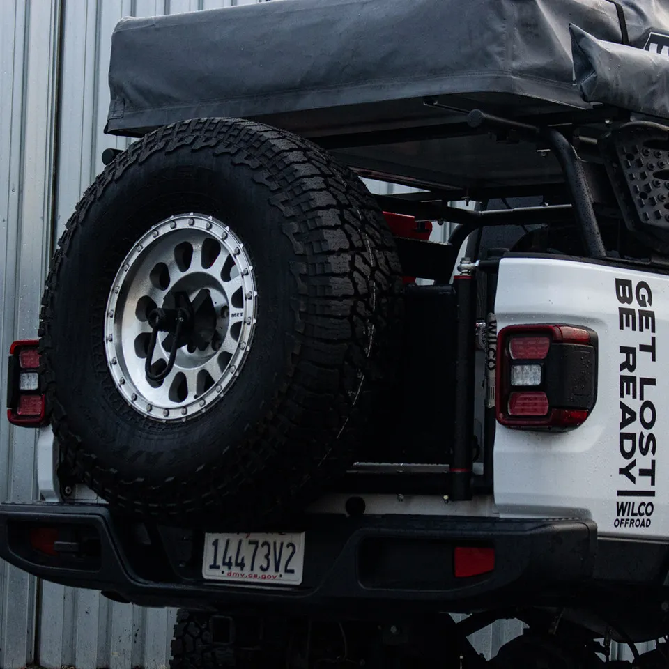 Vertical Tiregate  | Jeep Gladiator
